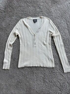 Leo & Sage Cream Ribbed V-Neck Button Henley Sweater